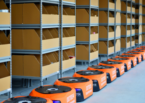 智能物流倉(cāng)儲(chǔ)AGV專用低壓伺服系統(tǒng)方案