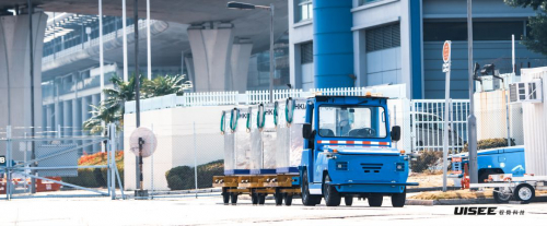 不再配置安全員，馭勢(shì)完全無(wú)人駕駛車投入商業(yè)運(yùn)營(yíng)