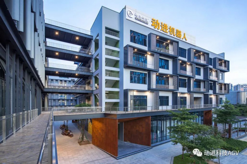 動(dòng)進(jìn)AGV | 重載AGV，重工業(yè)產(chǎn)線(xiàn)上的好幫手