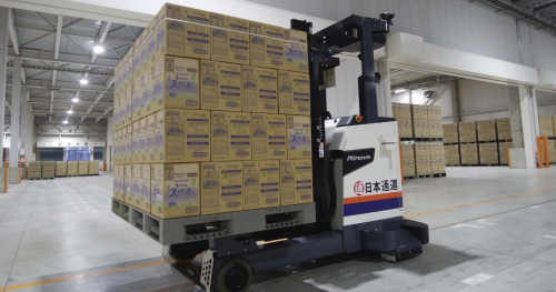 無(wú)人叉車(chē)助力日本三得利倉(cāng)庫(kù)智能化，實(shí)現(xiàn)可持續(xù)物流