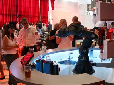 Barney 調(diào)酒機(jī)器人