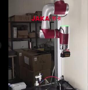 “機器人+視覺”實現(xiàn)汽車發(fā)動機殼體檢測