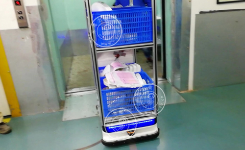 AGV小車和智能電梯交互應(yīng)用