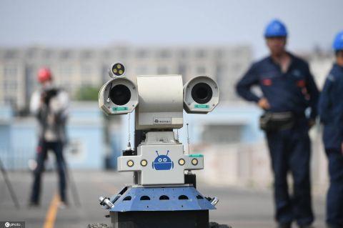 智能機(jī)器人巡檢電力 每天工作8小時(shí)可自動(dòng)回充電量