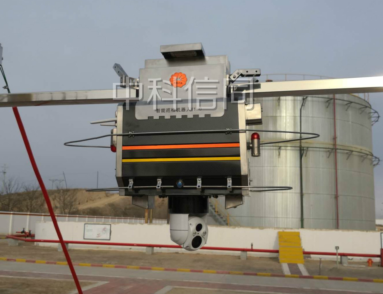 ZKXT-11 油田掛軌式巡檢機(jī)器人