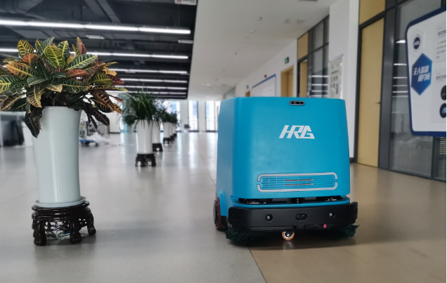 安徽合肥研發(fā)出首臺低速清潔一體機器人，9月底全國啟動應用測試