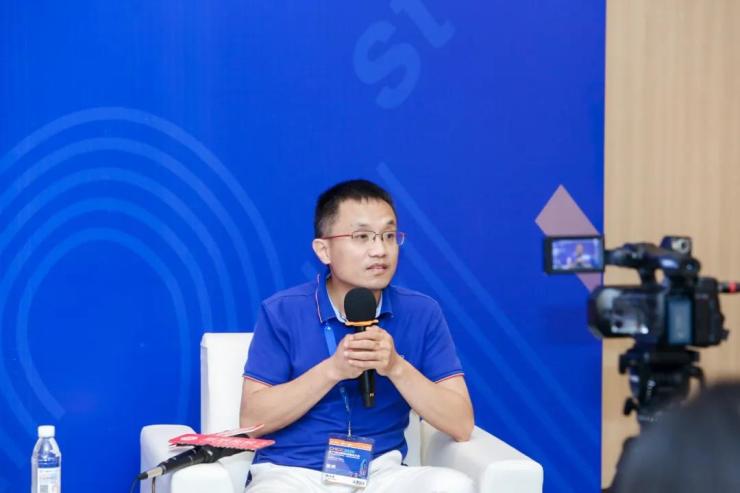 蔣化冰：諾亞醫(yī)院物流機器人，專注5G醫(yī)院物流