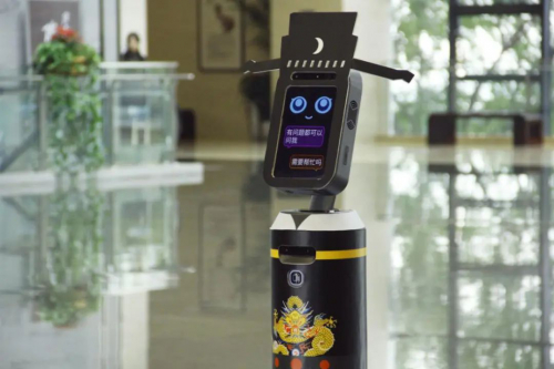 安徽首個機器人講解員上崗安徽名人館