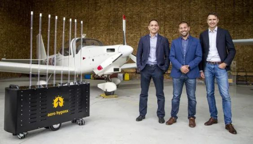 加拿大Aero HygenX推出了可用紫外線消毒的移動機(jī)器人