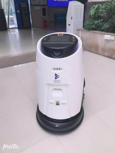 龍江醫(yī)院引進AI清潔機器人啦！
