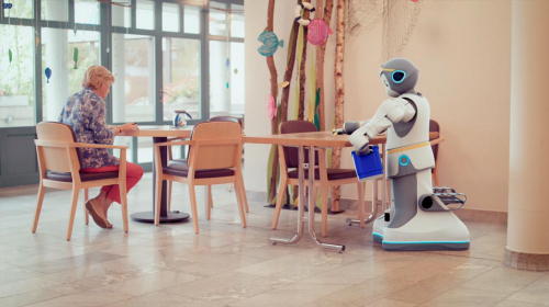 中瑞福寧  P-Care綜合服務(wù)機(jī)器人