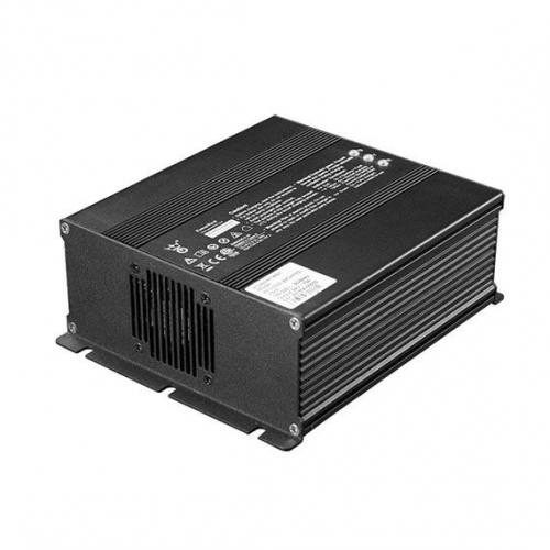 頂尖電源:智能300W