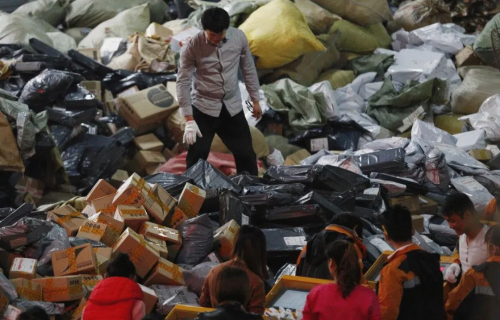 雙十一快遞還爆倉？這問題早該解決了