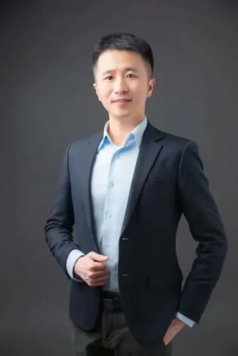 “戰(zhàn)疫情 強(qiáng)盛中國制造業(yè)”時(shí)代楷模獎項(xiàng)評選已開啟 長按識別圖中二維碼  點(diǎn)擊右下方“贊一下”為我們投上寶貴一票  哈工現(xiàn)代致力于中國制造，提供“國際品牌、進(jìn)口品質(zhì)、國產(chǎn)價(jià)格、性能優(yōu)越”的高端裝備制造產(chǎn)