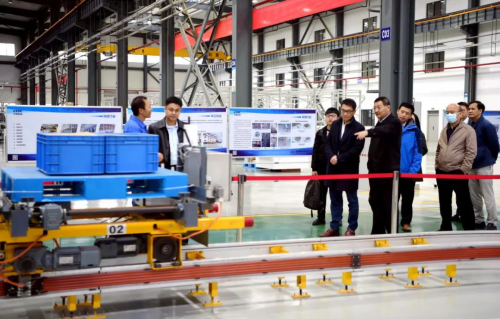 西門子中國公司數(shù)字化工業(yè)集團副總裁安曉杰到昆船考察交流