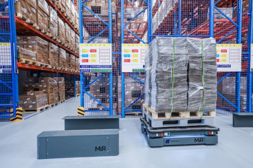 五臺(tái)MiR500 AMR為諾和諾德在中國(guó)的制藥廠提升倉(cāng)儲(chǔ)物流水平