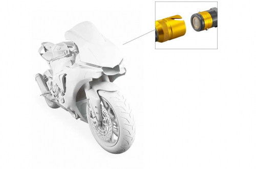 史陶比爾為法國(guó)Girls摩托車賽車車隊(duì)保駕護(hù)航