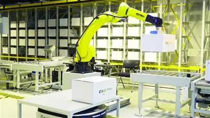 看，智慧物流機(jī)器人多“聰明”！