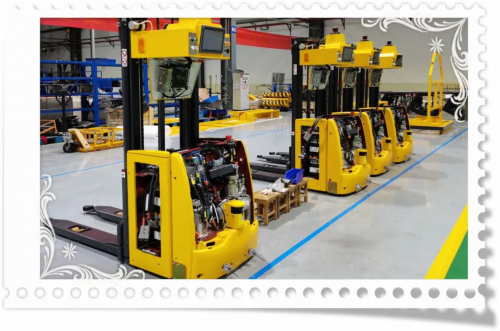  昆船集團丨智能裝備 : 深夜調(diào)試