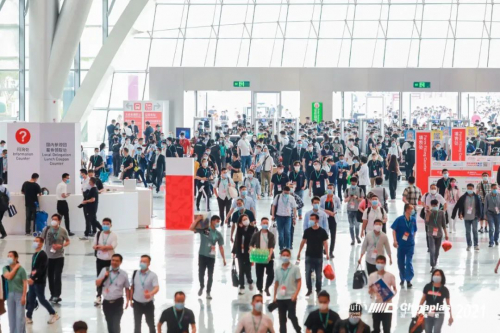 展會直擊 | 全力出擊CHINPLAS，快速換模智啟注塑高效未來