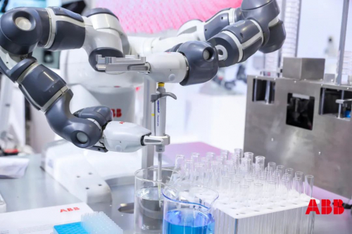 引領(lǐng)智慧醫(yī)療新時代！ABB機(jī)器人與您相約CMEF醫(yī)療器械博覽會