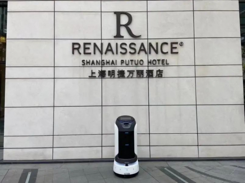 星級(jí)酒店新寵！獵戶星空機(jī)器人如何提速酒店智能化？