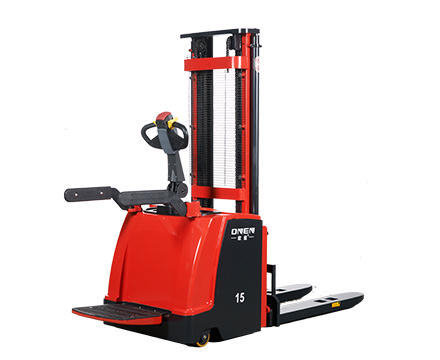 歐能:CDD全電動托盤堆垛車