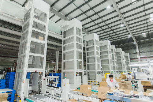 德馬垂直輸送家族齊上陣，按需構(gòu)建靈活的3D跨樓層解決方案