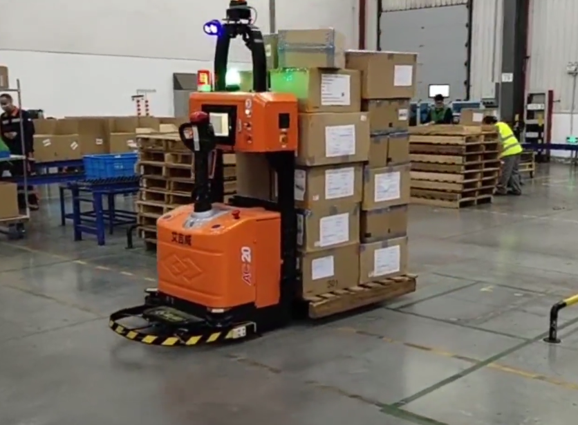  艾吉威無人叉車AGV多場景解決方案展示