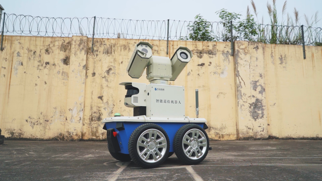 鐵路“瓦力”來了！廣西首個(gè)智能巡檢機(jī)器人，又萌又硬核！