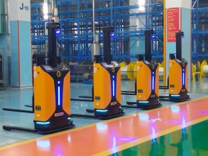 斯坦德賦能富通集團(tuán)自動(dòng)化升級(jí)，領(lǐng)跑智能叉車批量落地