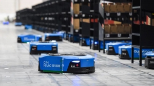 AGV小車和AMR機器人，親兄弟，明算賬。