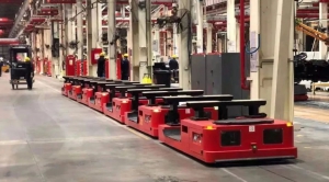 國自，不負重托 | 工程機械行業(yè)AGV柔性智能裝配生產(chǎn)線解決方案