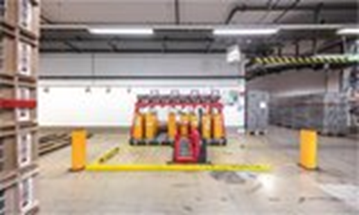 奧地利FRONIUS Deutschland公司為電動(dòng)工業(yè)卡車(chē)提供量身定制的模塊化完整解決方案