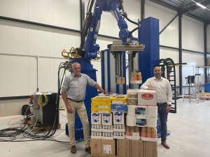 Motoman 機(jī)器人與WSR Solutions的堆垛軟件和模塊化夾具技術(shù)相結(jié)合