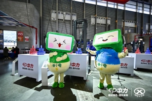 中力真正讓搬馬機(jī)器人走進(jìn)千企萬(wàn)廠