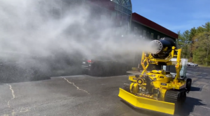 H&H 公司的履帶式無人消防機器人經(jīng)改造已成為大面積消毒系統(tǒng)