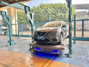 機器人“幫”停車？探訪廣州首家AGV機器人停車場