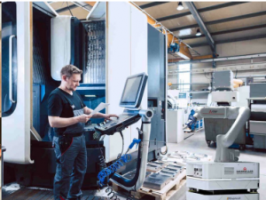 德國Baumueller集團(tuán)專家如是說：將自主移動(dòng)機(jī)器人改造成你的同事是多么容易的事情！