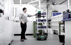 案例 | MiR250移動(dòng)機(jī)器人解決方案助力丹麥中小型企業(yè)提高生產(chǎn)力