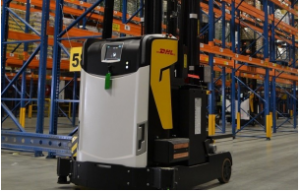 德國(guó)郵政首次使用 Rocla自主叉車