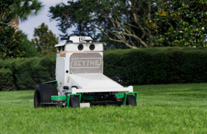 Scythe Robotics 自動(dòng)割草機(jī)削減了商業(yè)里程碑