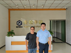 中叉網(wǎng)走訪國(guó)內(nèi)先進(jìn)物流機(jī)器人及智慧物流系統(tǒng)服務(wù)商安徽宇鋒