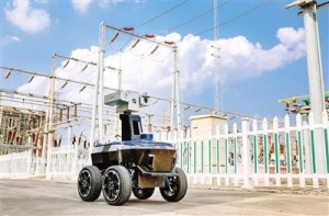 媒體關(guān)注 | 國(guó)自機(jī)器人：機(jī)器人+無(wú)人機(jī) 為16座變電站聯(lián)合“體檢”