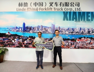 行程5萬(wàn)里 訪企百余 碩果累累 | “2022 凱傲·中叉網(wǎng) 叉車和移動(dòng)機(jī)器人安全、質(zhì)量萬(wàn)里行”活動(dòng)在廈門完美收官!