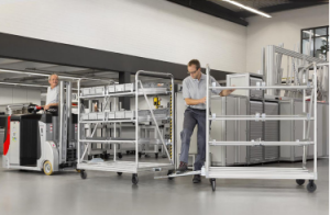 用于精益生產(chǎn)的模塊化獨立物流牽引拖車