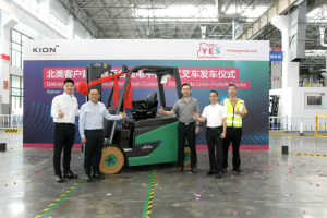 起航北美 | 林德超百臺鋰電平衡重叉車完美交付