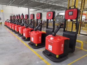 5G+移動機(jī)器人，新一屆硬核“打工人”實(shí)力上崗！