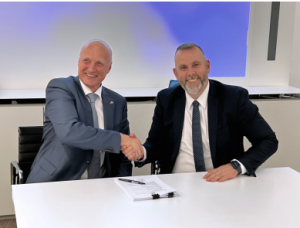 希臘陽(yáng)光集團(tuán)收購(gòu)Triathlon進(jìn)軍AGV和叉車行業(yè)，巨額交易改變了工業(yè)電池的格局