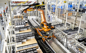 “機(jī)器人”一詞由一位捷克作家創(chuàng)造，而在斯科達(dá)世界，超過4000臺物流機(jī)器人在各個環(huán)節(jié)提供服務(wù)